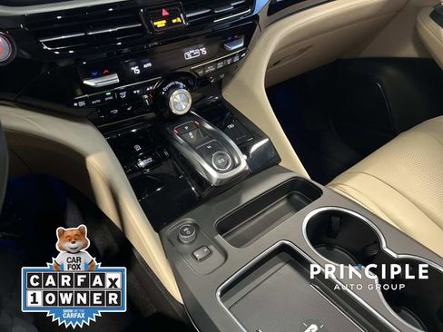 Used 2025 Acura MDX w/ Technology Package image 25