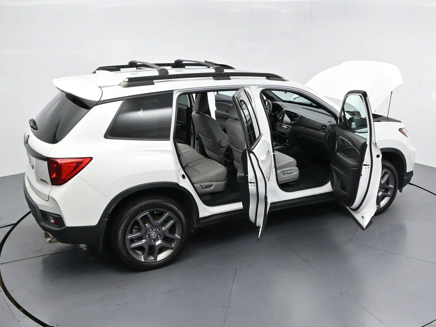 Used 2023 Honda Passport EX-L image 37