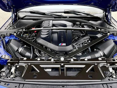 Used 2026 BMW M2 w/ Lighting Package RWD image 31