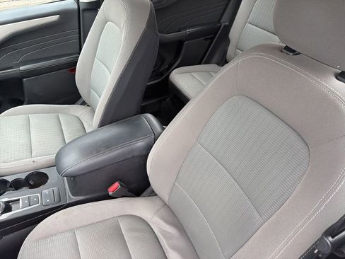 Used 2021 Ford Escape S FWD image 9