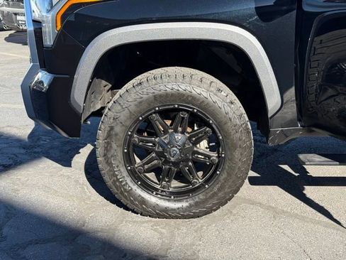 Used 2023 Toyota Tundra Limited image 22