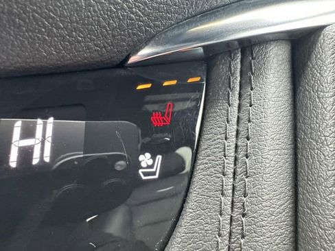 Certified 2023 Cadillac XT5 Premium Luxury image 49