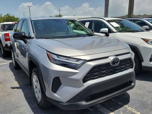 Used 2024 Toyota RAV4 LE FWD image 2