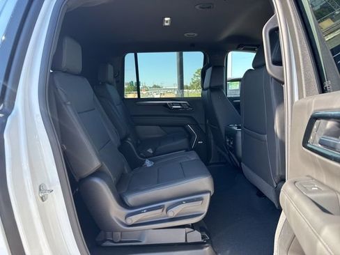 New 2026 Chevrolet Suburban LT w/ Comfort Package image 14
