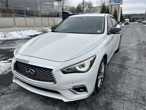 Certified 2022 INFINITI Q50 Luxe w/ Cargo Package image 4