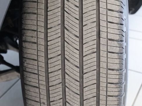 Used 2020 Ford Explorer ST AWD/4WD image 9
