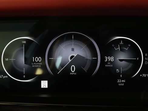 New 2026 Rolls-Royce Cullinan AWD/4WD image 16