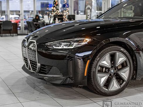 Used 2024 BMW i4 eDrive35 w/ Premium Package image 3