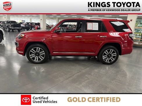 Used 2022 Toyota 4Runner Limited AWD/4WD image 5