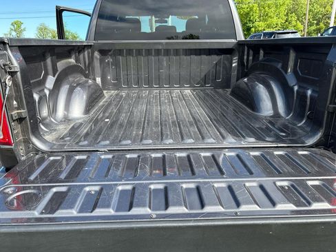 Used 2021 RAM 1500 Big Horn AWD/4WD image 14