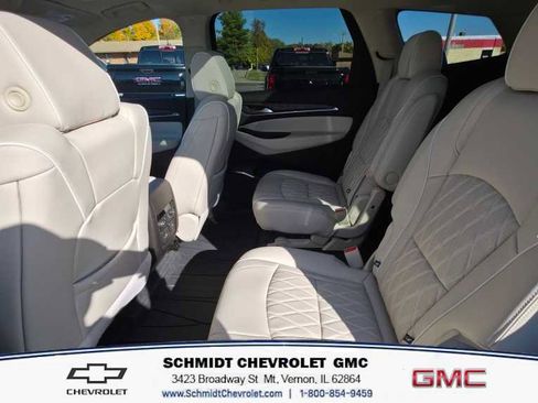 Used 2024 Buick Enclave Avenir w/ Avenir Technology Package image 13