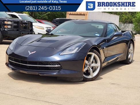 Used 2015 Chevrolet Corvette Stingray Coupe RWD image 1