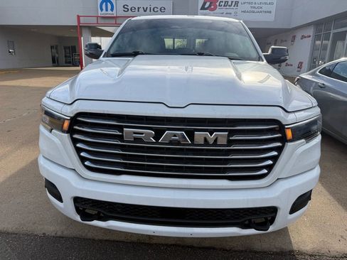 Used 2025 RAM 1500 Laramie image 2