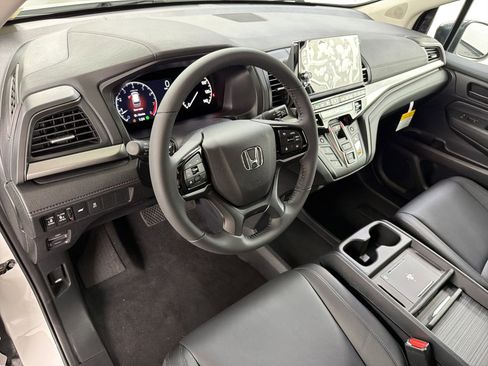 New 2026 Honda Odyssey EX-L image 4