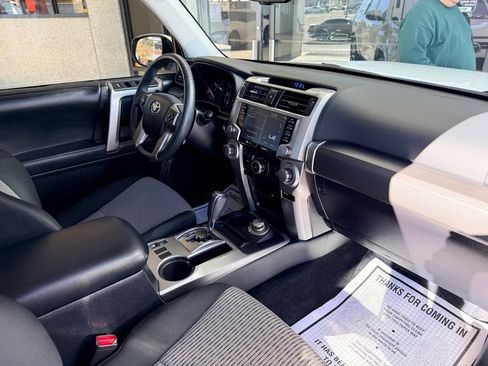 Used 2024 Toyota 4Runner SR5 image 21