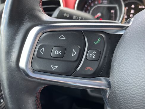 Used 2018 Jeep Wrangler Unlimited Rubicon AWD/4WD image 25