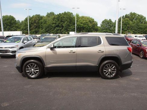 Used 2019 GMC Acadia SLT w/ LPO, Floor Liner Package AWD/4WD image 3