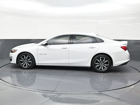 Used 2024 Chevrolet Malibu RS image 2