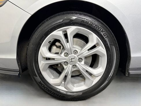 Certified 2023 Honda Accord LX image 8