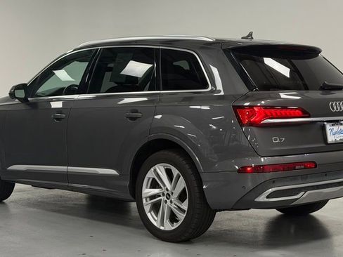 Used 2022 Audi Q7 3.0T Premium AWD/4WD image 3