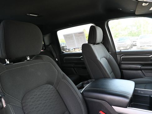 Used 2025 RAM 1500 Big Horn AWD/4WD image 37