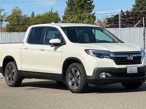 Used 2017 Honda Ridgeline RTL-T image 7