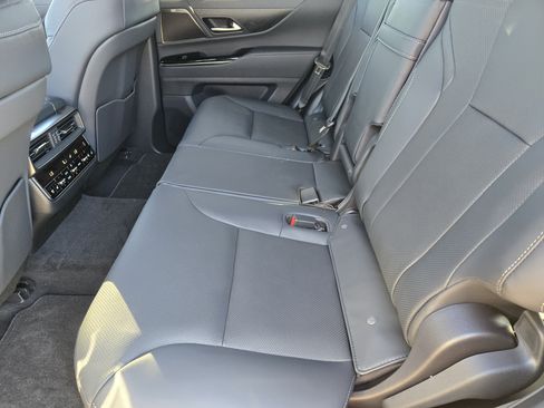 New 2026 Lexus LX 600 4WD w/ Luxury Package image 20