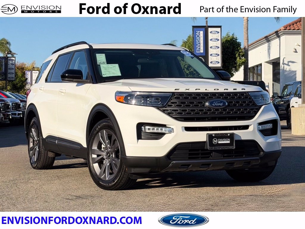 Certified 2023 Ford Explorer XLT w/ Equipment Group 202A RWD image 1