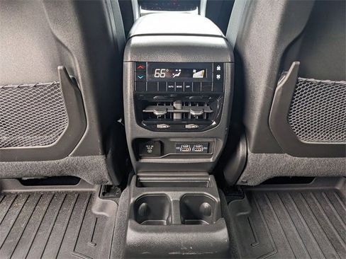 Certified 2023 Jeep Grand Cherokee L Laredo image 11