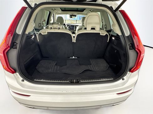 Used 2019 Volvo XC90 T6 Momentum w/ Advanced Package image 6