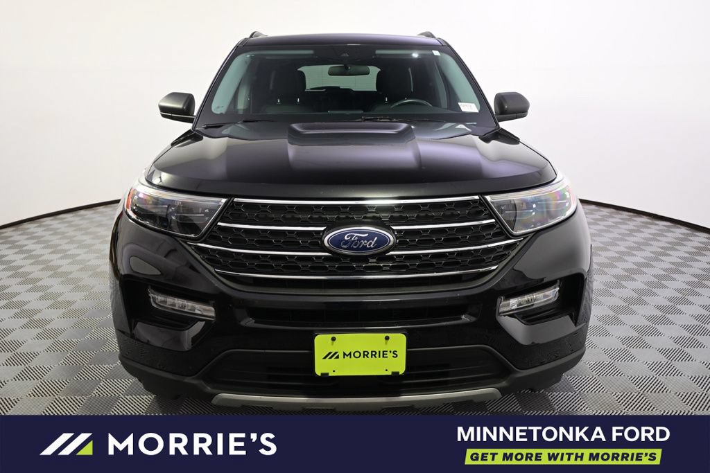 Used 2023 Ford Explorer XLT w/ Equipment Group 202A AWD/4WD image 10