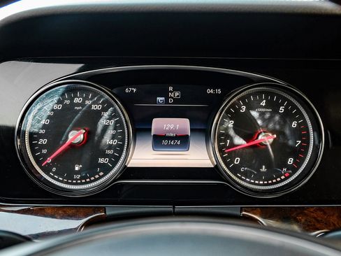 Used 2017 Mercedes-Benz E 300 image 18