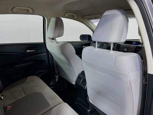 Used 2016 Honda CR-V SE image 9