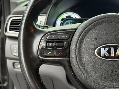 Used 2017 Kia Niro EX image 15