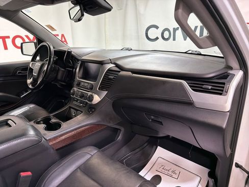 Used 2020 GMC Yukon XL SLT AWD/4WD image 11