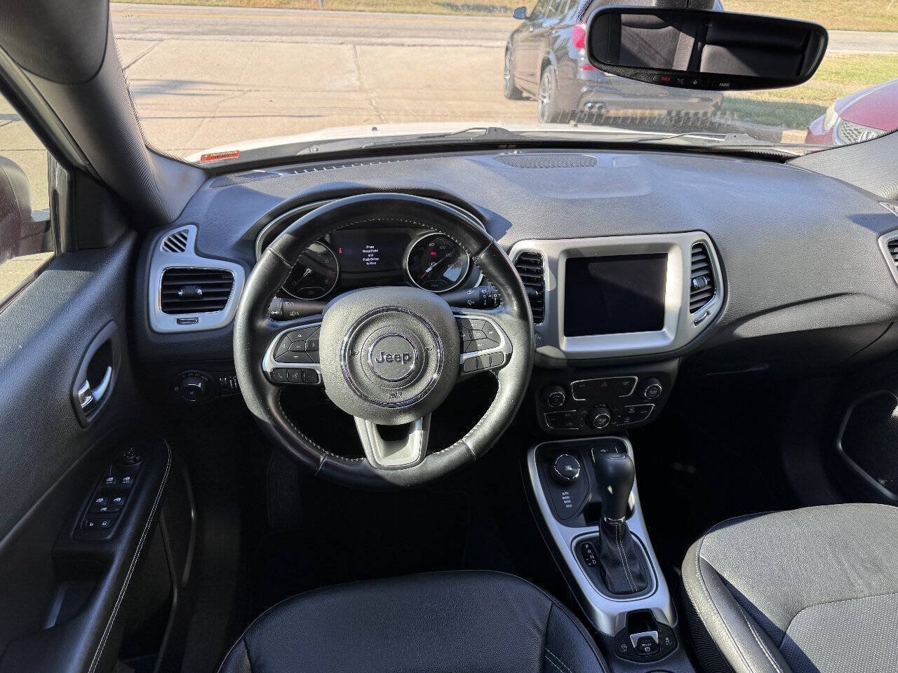 Used 2021 Jeep Compass Latitude AWD/4WD image 15