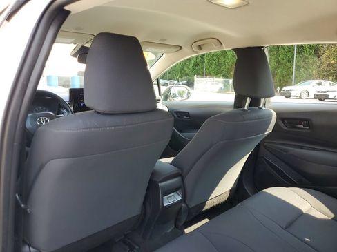 Used 2023 Toyota Corolla LE FWD image 13