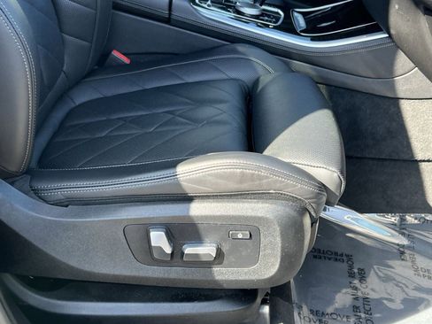 Used 2023 BMW X5 xDrive45e image 27