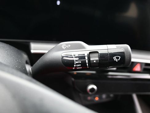 Used 2025 Kia K5 LXS image 28