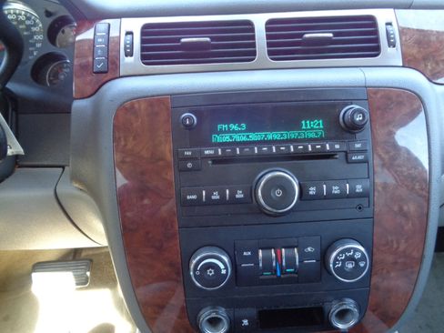 Used 2007 Chevrolet Tahoe LT image 21