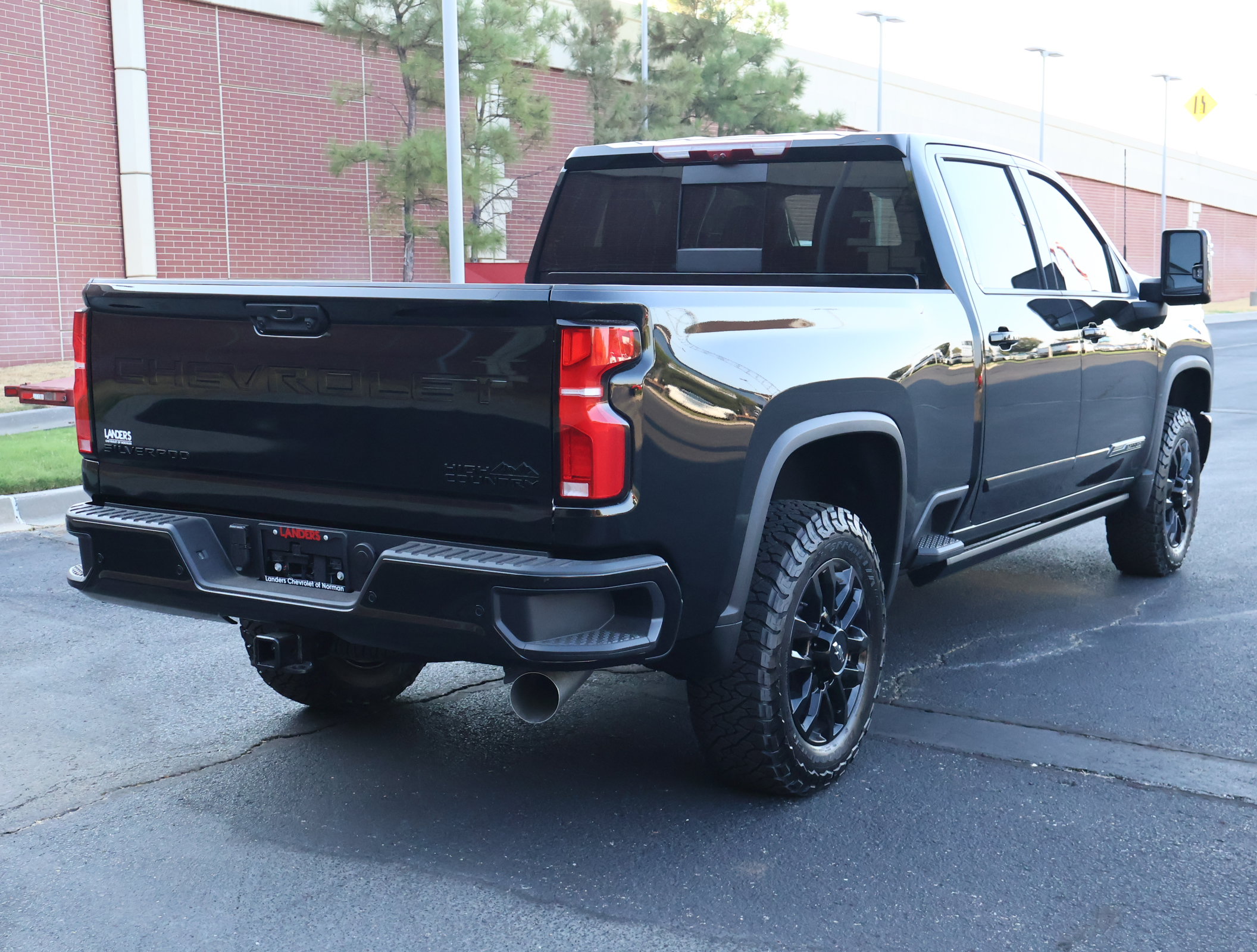 New 2026 Chevrolet Silverado 2500 High Country w/ Midnight Edition AWD/4WD image 32