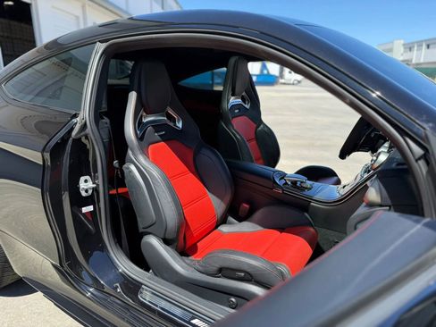 Used 2018 Mercedes-Benz C 63 AMG S image 31