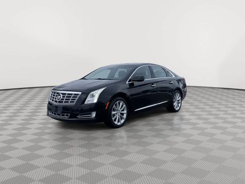 Used 2013 Cadillac XTS Premium image 4
