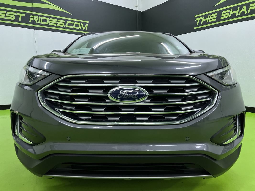 Used 2022 Ford Edge Titanium AWD/4WD image 3