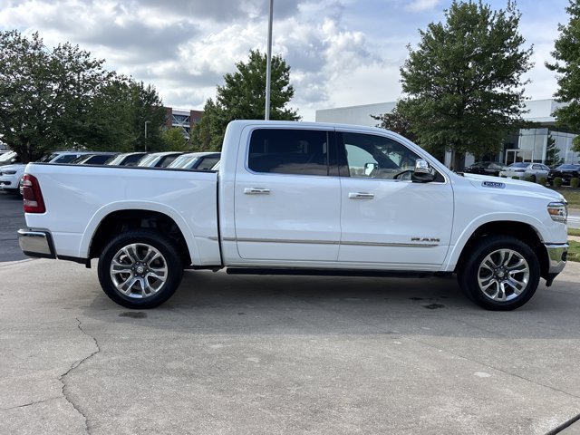 Used 2022 RAM 1500 Limited AWD/4WD image 2