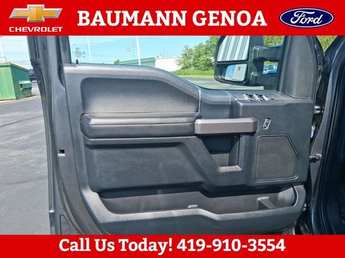 Used 2019 Ford F150 XLT w/ Equipment Group 302A Luxury AWD/4WD image 11