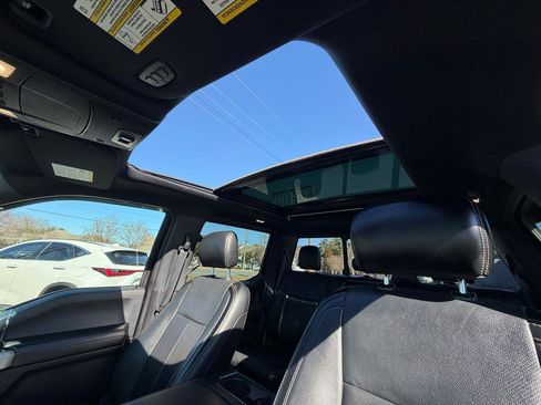 Used 2018 Ford F150 Lariat image 45