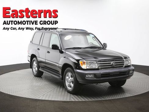 Used 2005 Toyota Land Cruiser AWD/4WD image 53