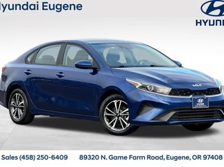 Used 2023 Kia Forte LXS video 1