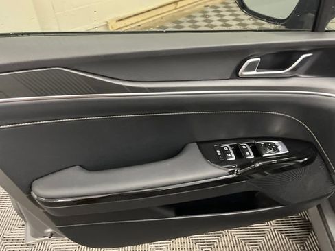 Certified 2025 Kia K5 GT-Line image 11